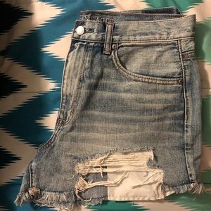 NWT American Eagle Distressed High-waisted Shorts
